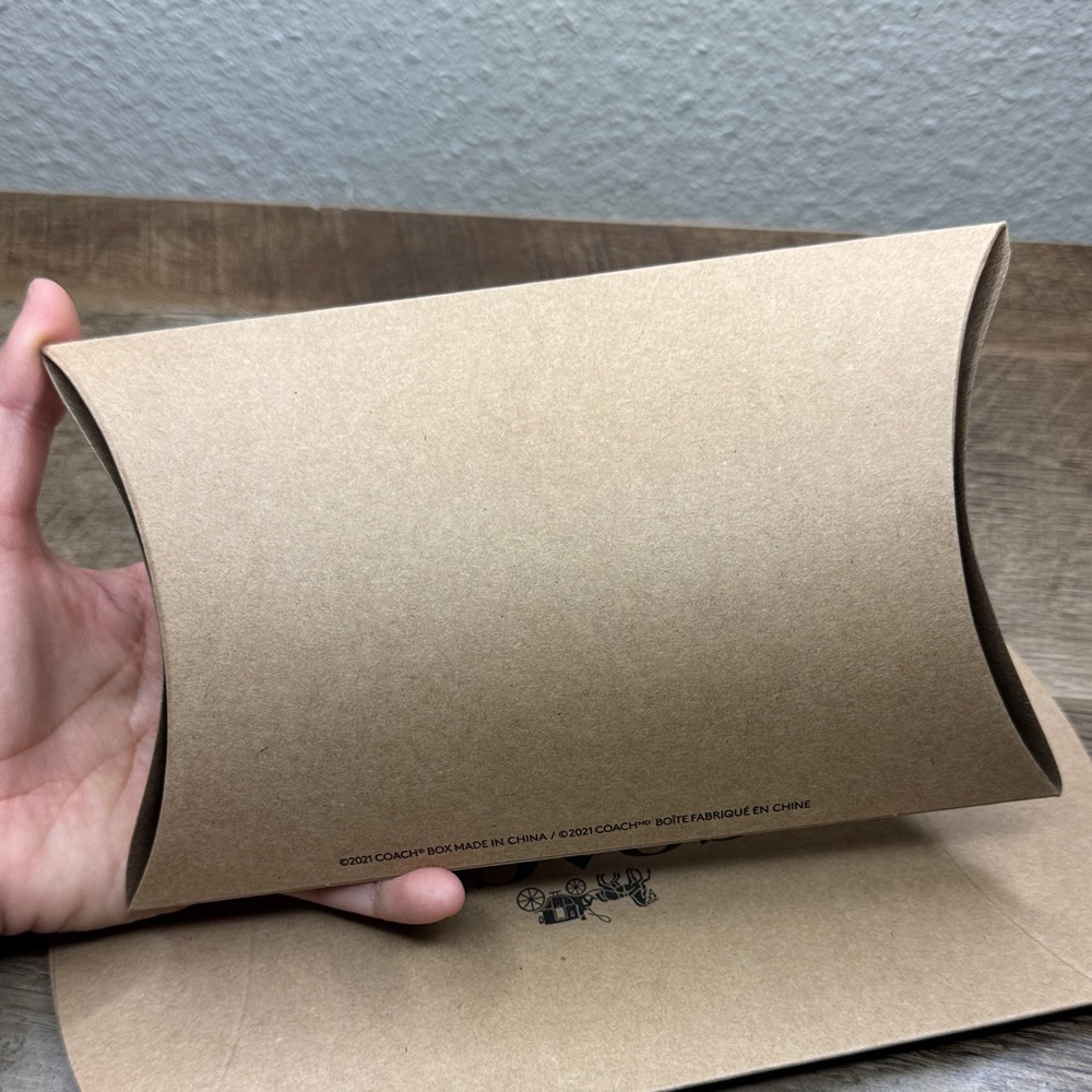 Set of 5 Coach Kraft Brown Pillow Gift Boxes for mini wallet 9.5”x5” - Picture 6 of 6